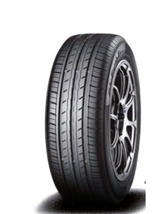 YOKOHAMA BLUEARTH-ES ES32 215/60 R16 99V